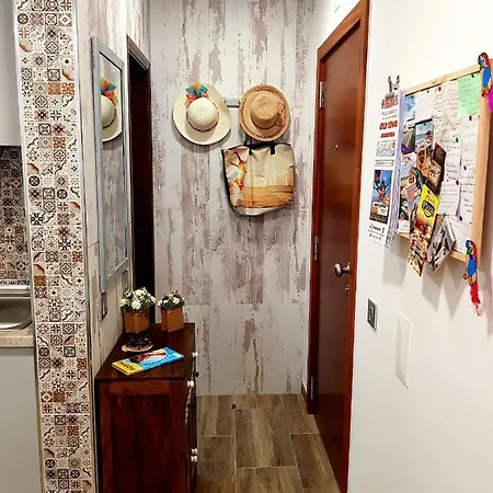 Sea, & Sun Flat 알부페이라